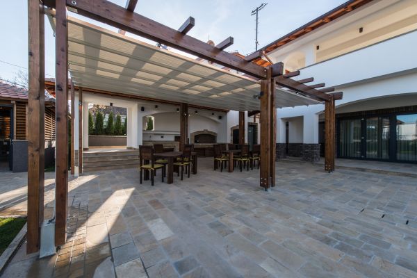 Pergola Construction