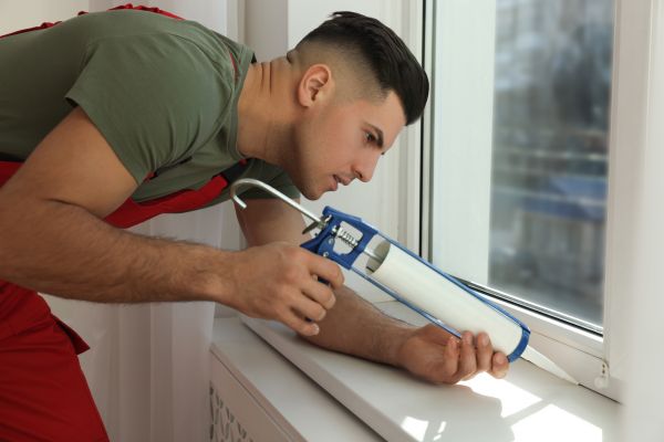 Caulking Service