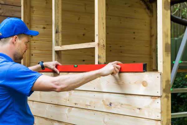 Shed Building