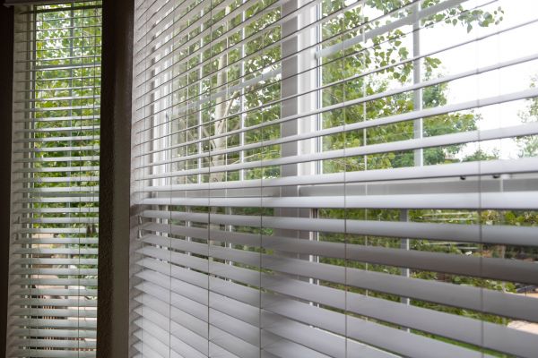 Blind Installation
