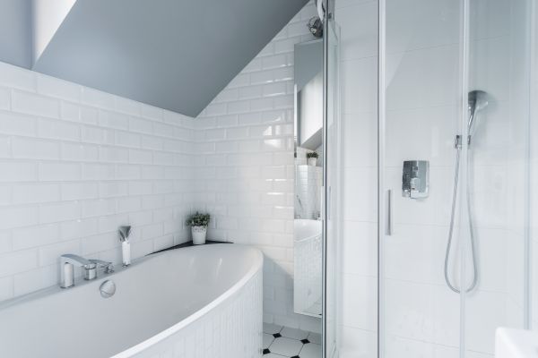 Bathroom Caulking Service in Barrington