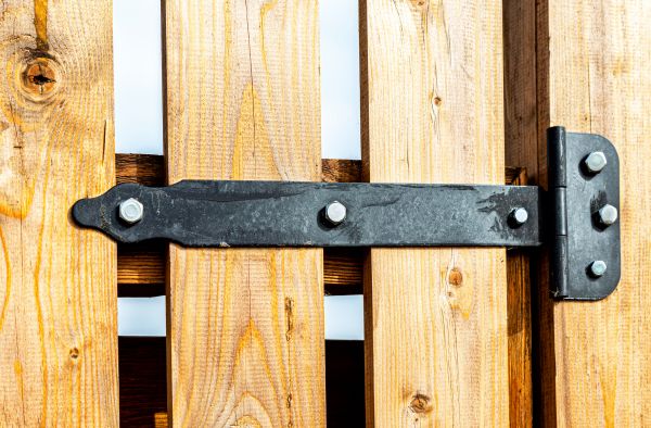 Gate Hinge Repair