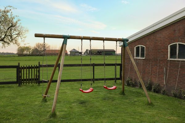 Backyard Swing Construction
