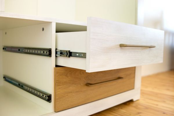 Cost of Pull Handle Installation in Barrington