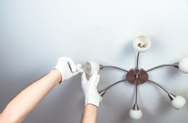 Chandelier Bulb Installation Service