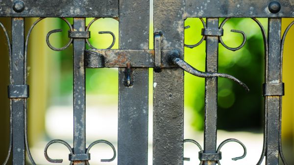 Fence Latch Replacement