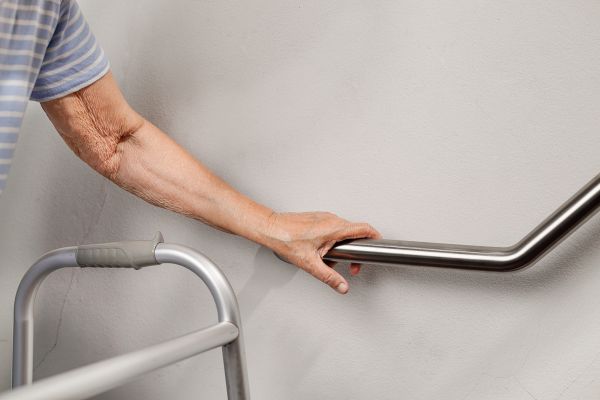 Senior Handrail Installation Service